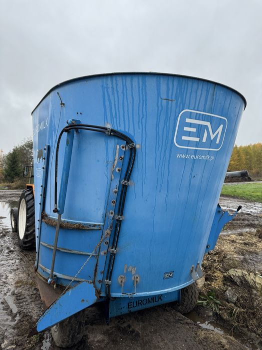 Paszowóz euromilk fx1000