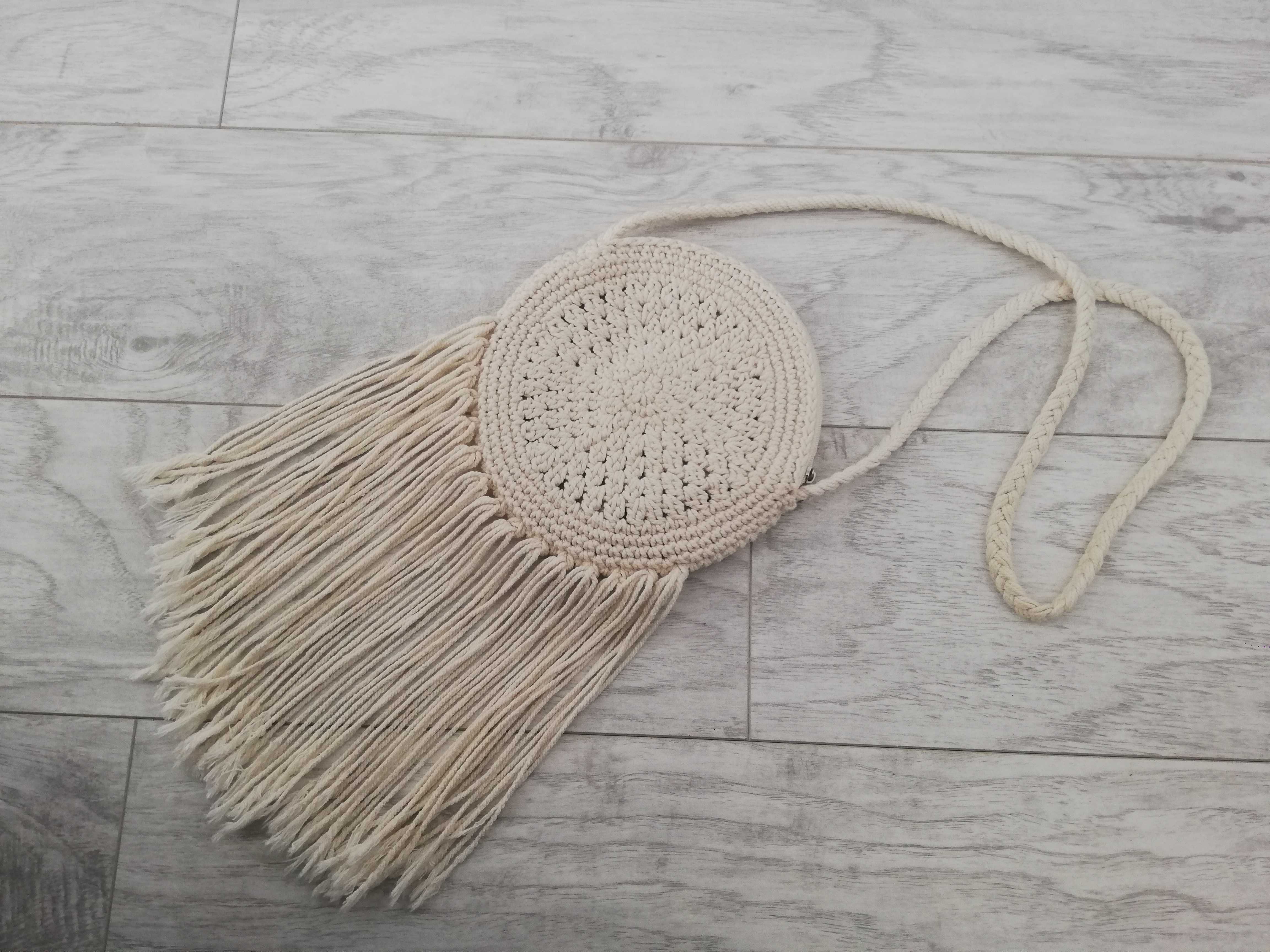 Torebka boho, frędzle