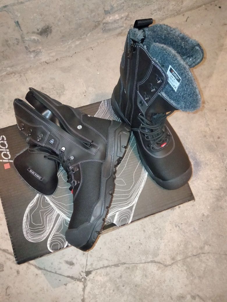 Buty robocze zimowe