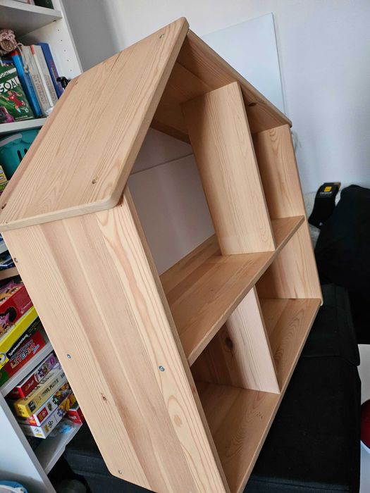 Flisat drewniany domek dla lalek ikea