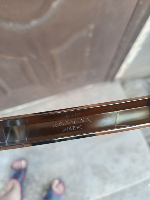 Молдинг решетки радиатора Хонда cr v4