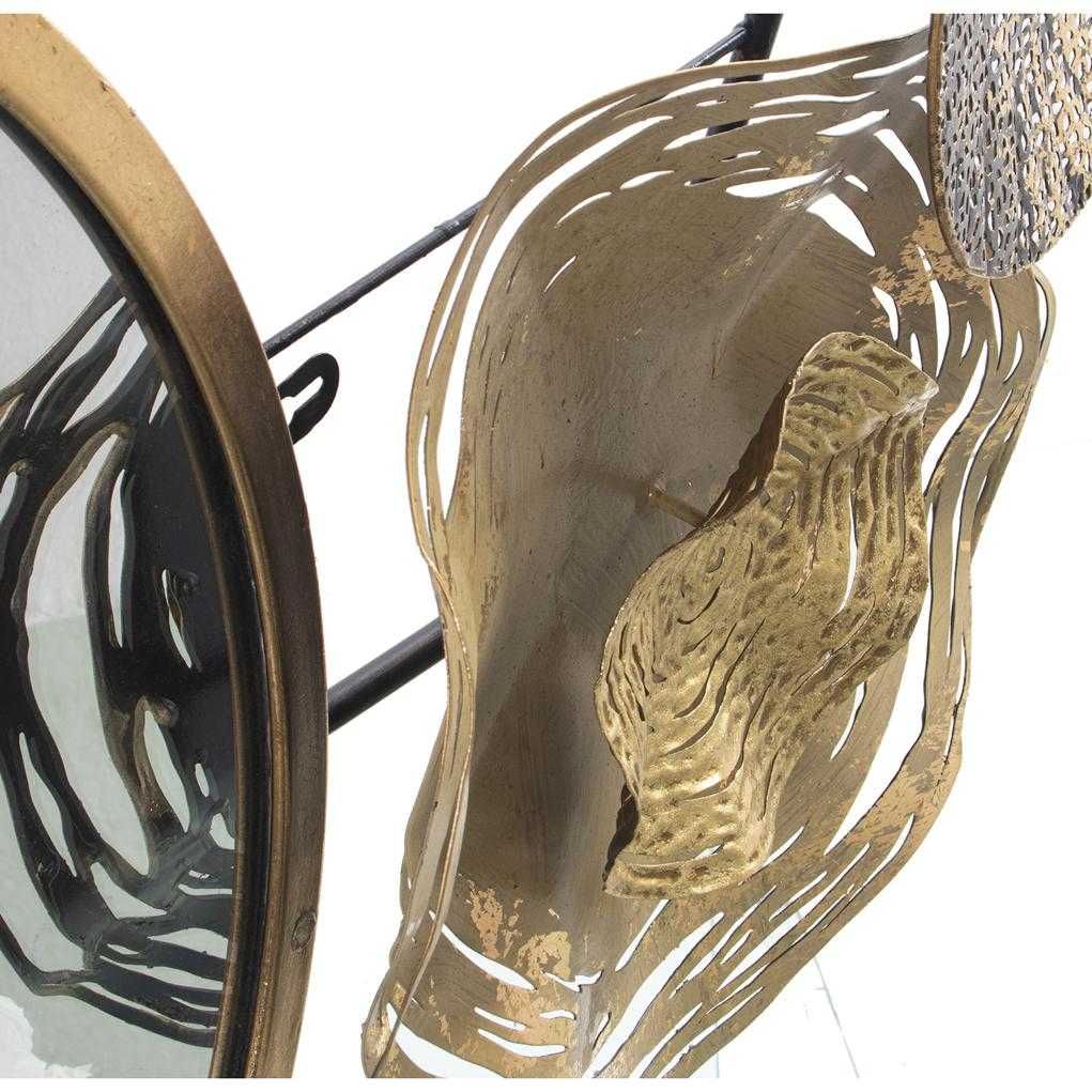 Espelho de parede com arandelas de metal