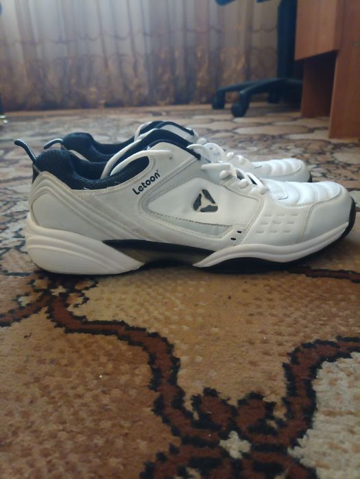 Кросівки Letoon 47 розмір (по факту 46, стелька 30 см)