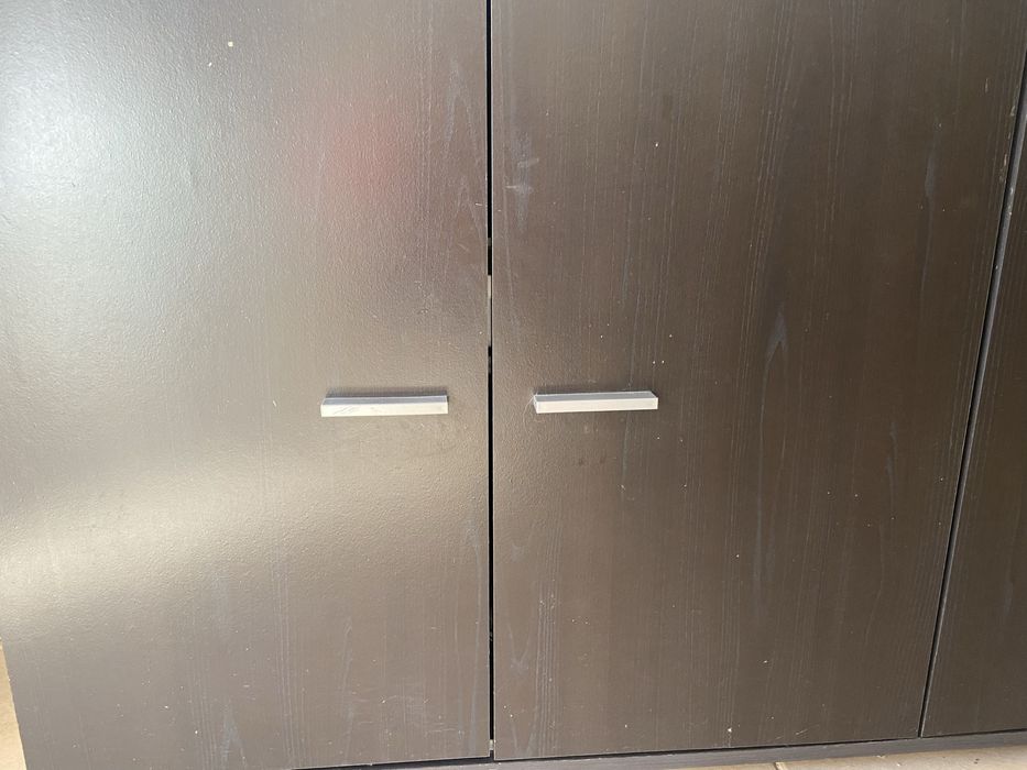 Aparador de 4 portas