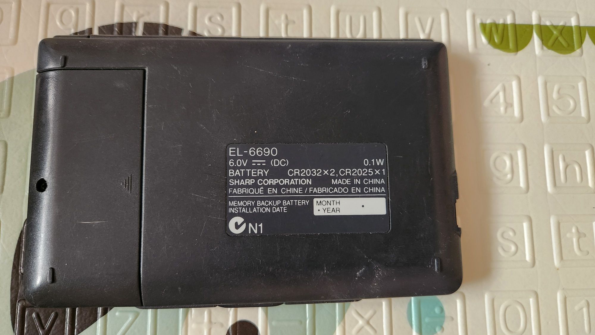 Раритетний органайзер 1980х років Sharp EL-6690