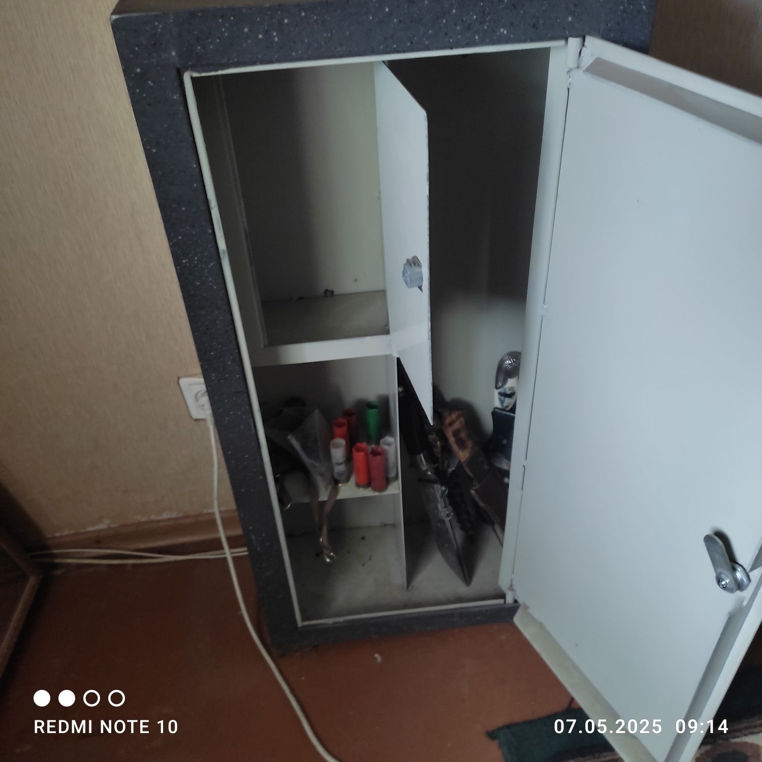 Продам сейф оружейный