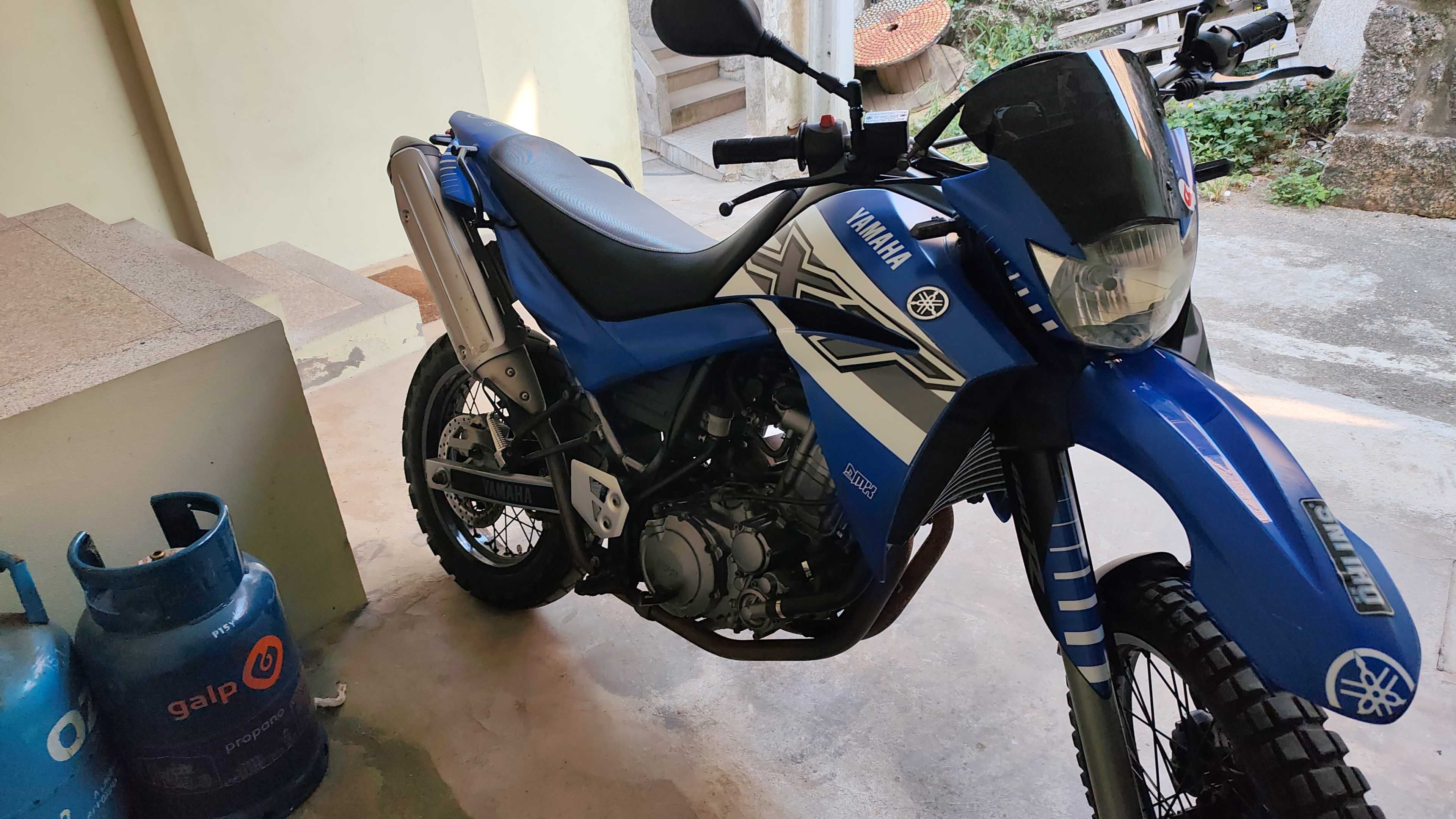 Vendo ou troco Yamanha XT 660 R