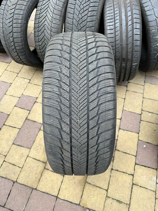275-45 R20 110V Bridgestone Blizzak LM001 RFT RSC розпаровка 1шт