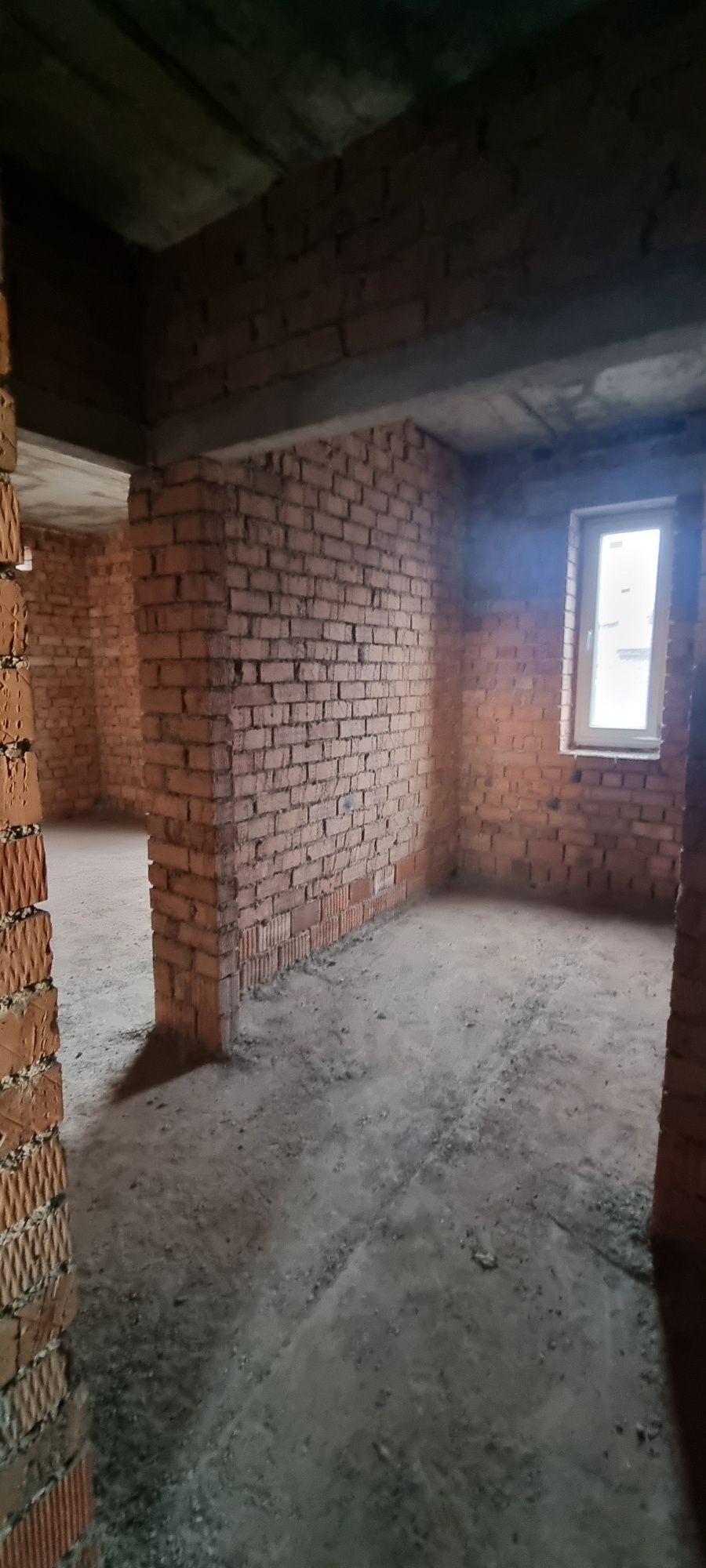 Продається новозбудований будинок. "Нова будова 2"