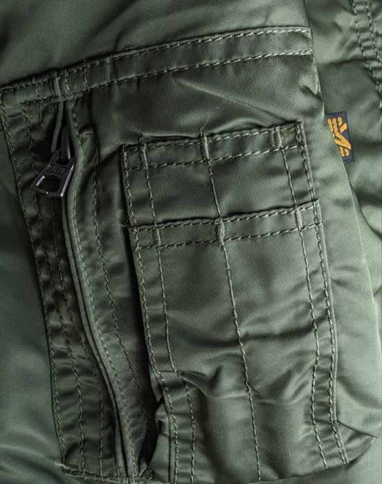 Куртка-бомбер Alpha Industries MA-1 D-Tec