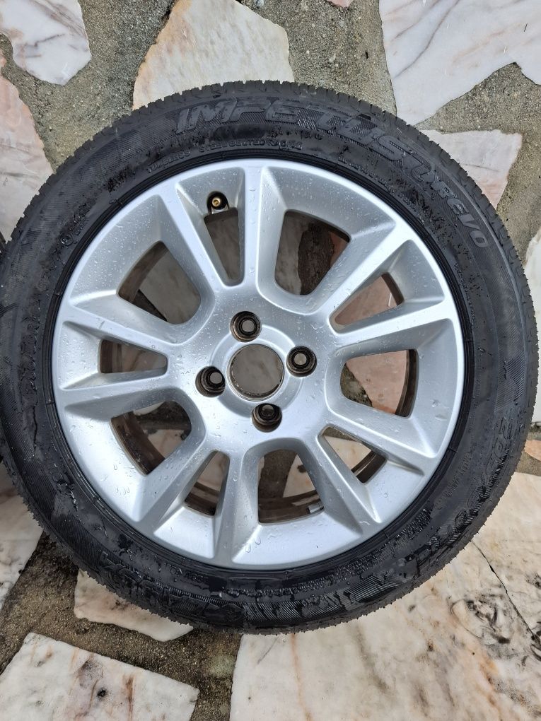 Jantes c/pneus 4x100