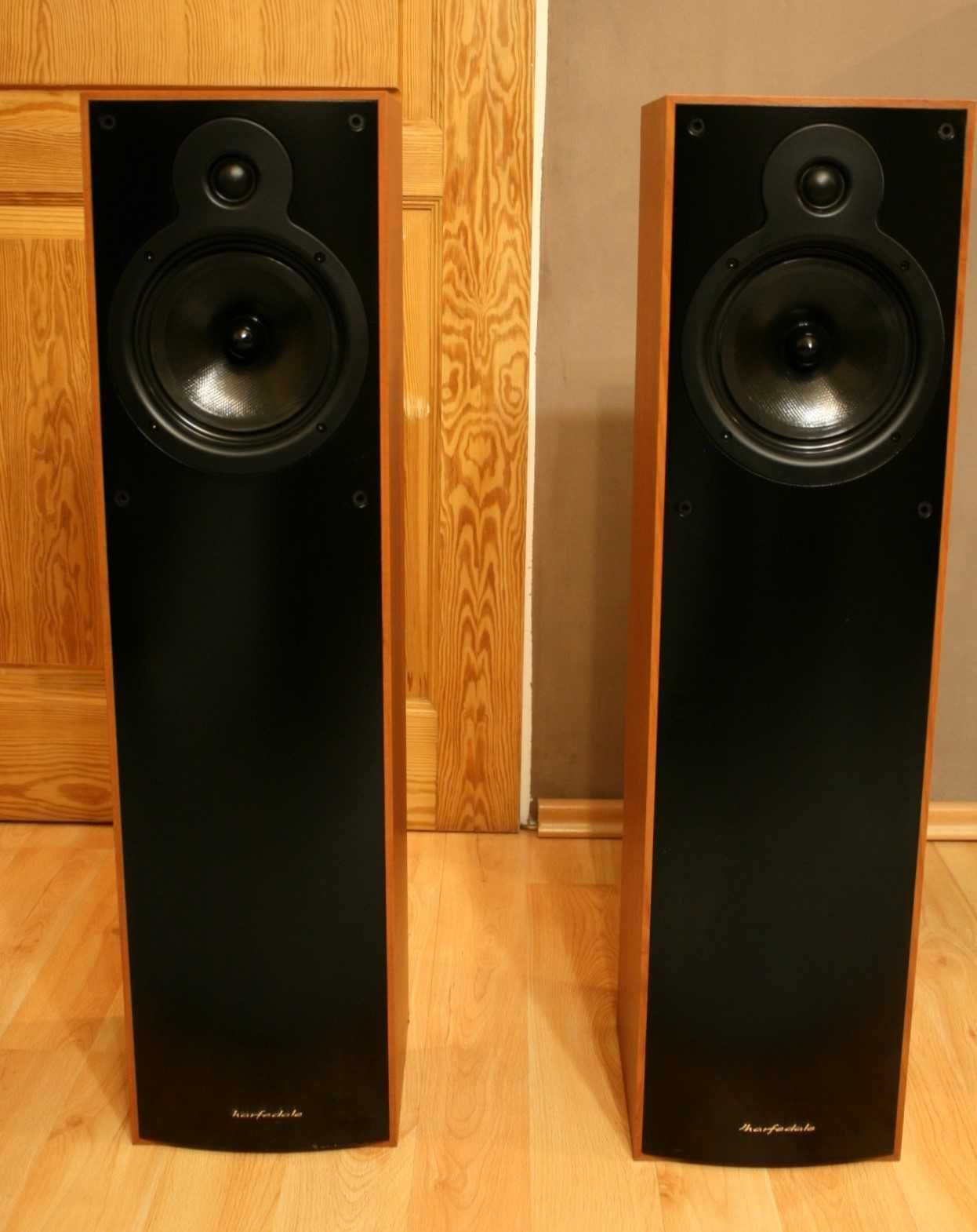 Angielskie kolumny Wharfedale Crystal 30 głośniki