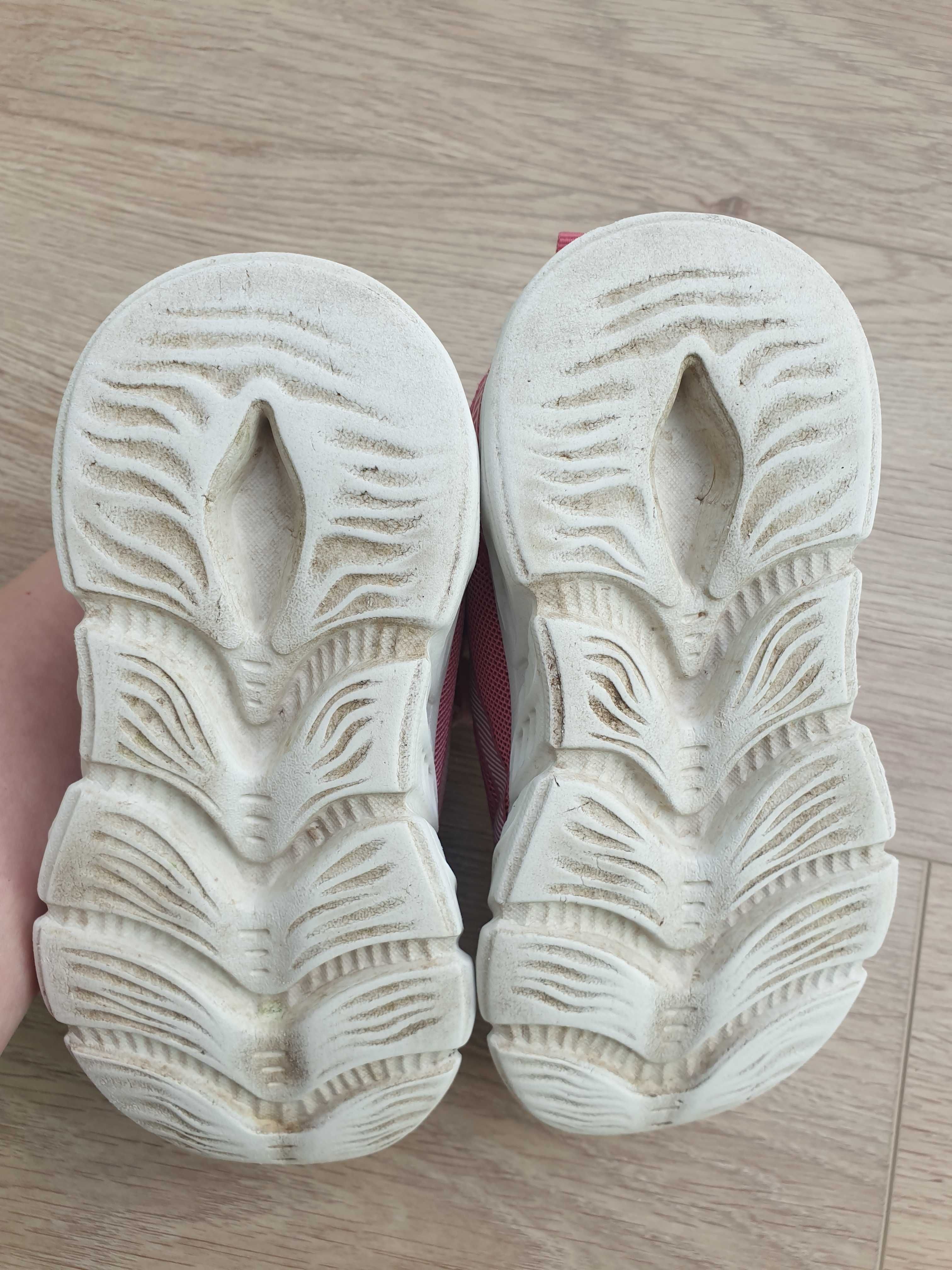 Sprandi CCC sneakersy rozmiar 28