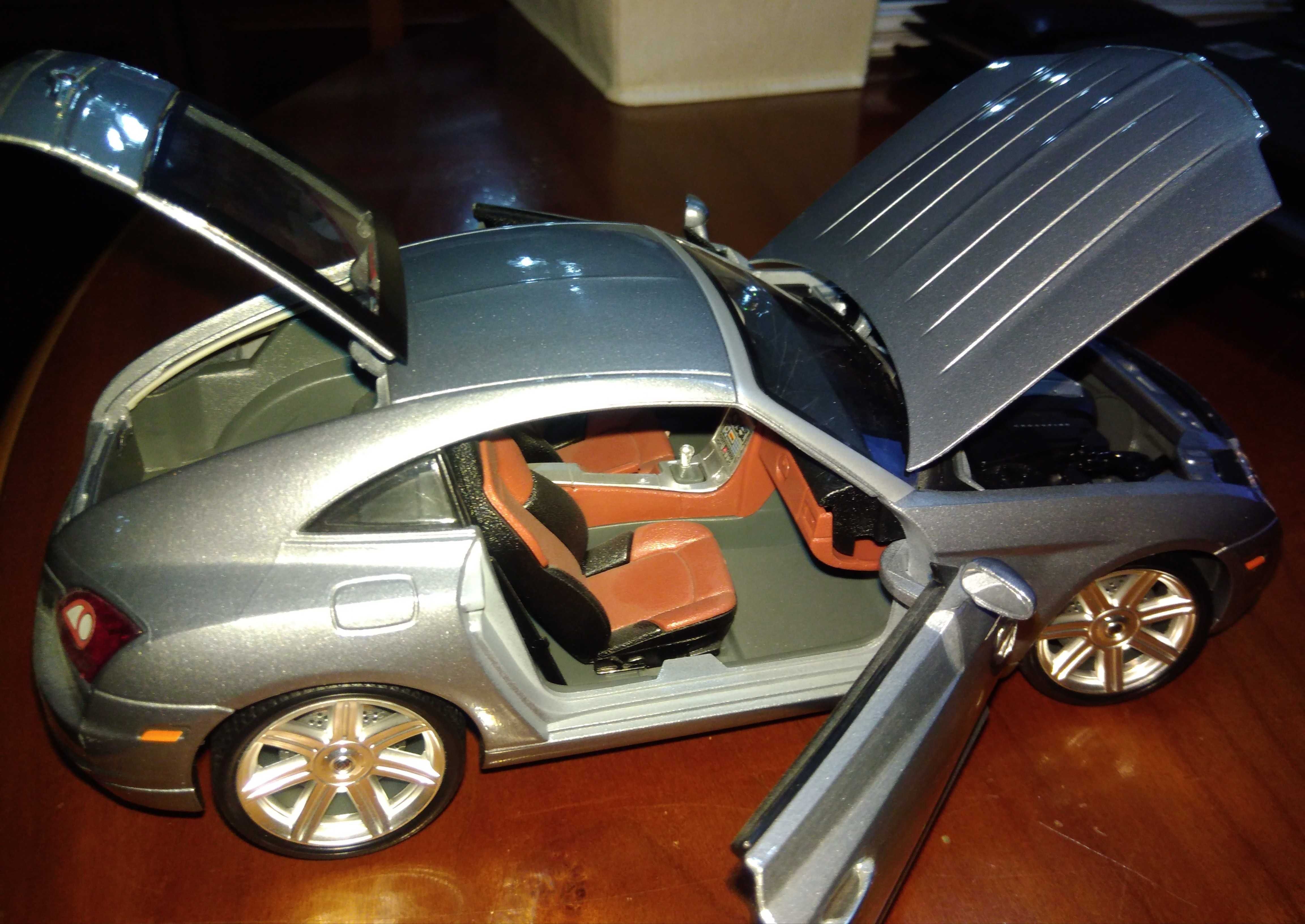 Chrysler Crossfire Burago 1:18