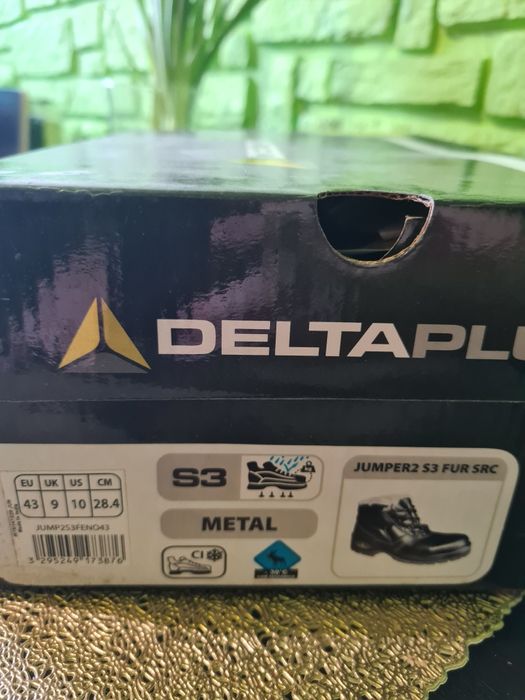 Buty robocze Delta Plus ocieplane
