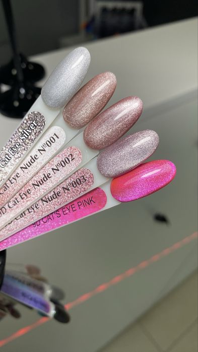 Гель-лаки, бази, топи, гелі Komilfo