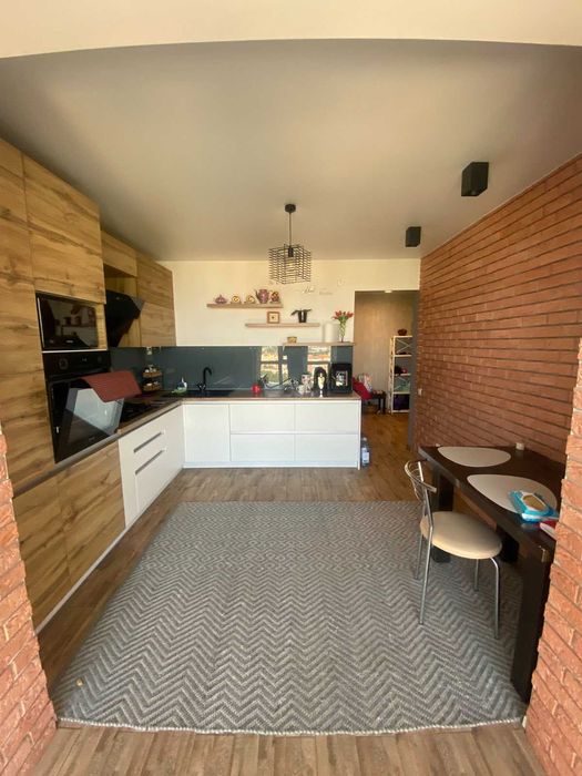 Продаж 3-к квартири по вул. Коцюбинського район Старий Парк