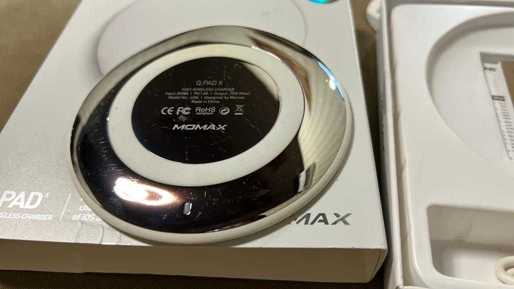 Бездротова зарядка Momax UD6 Q Pad X Fast Wireless Chandger 2А 10W