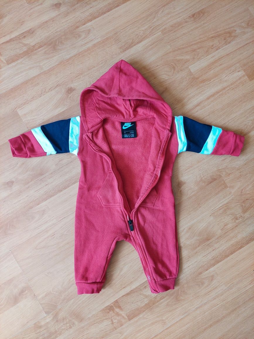 Pajacyk dresowy/Kombinezon NIKE,  r. 68