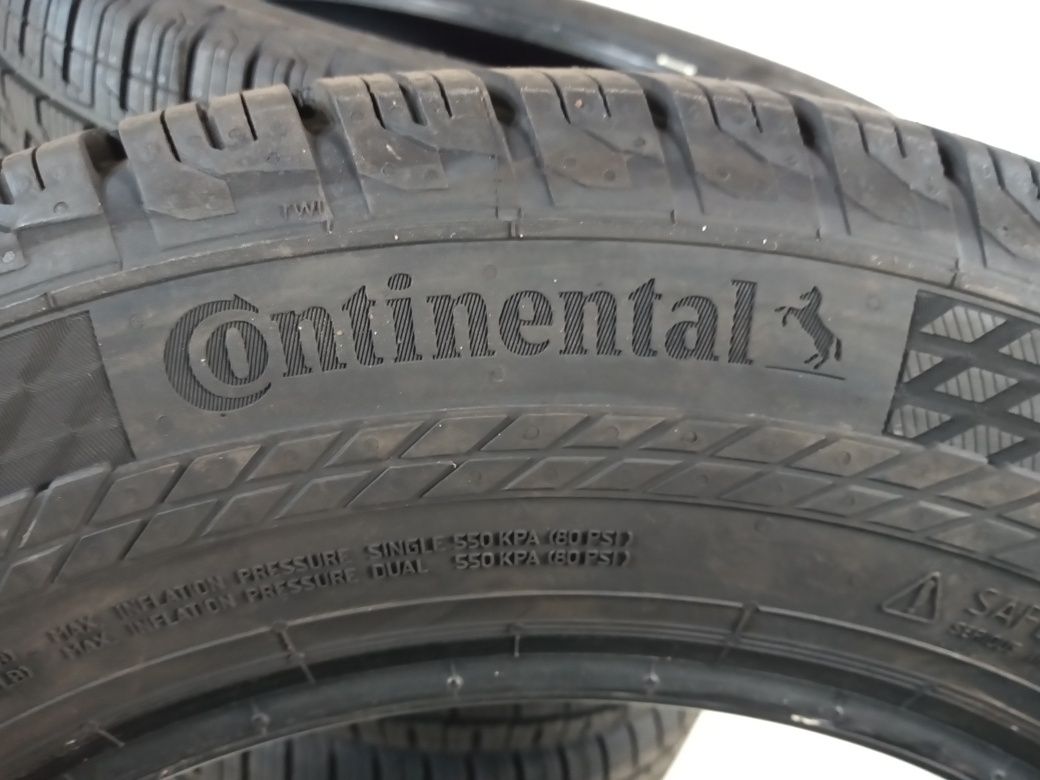 Opony całoroczne 215/65R16c Continenta VanContact 4 sezon 23r