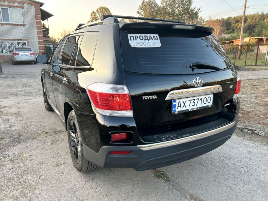 Продам Toyota Highlander