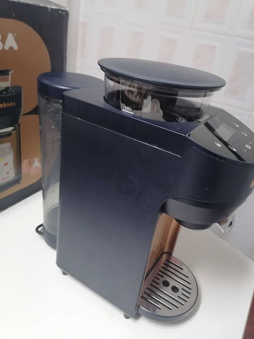 Maquina de leite para bebe