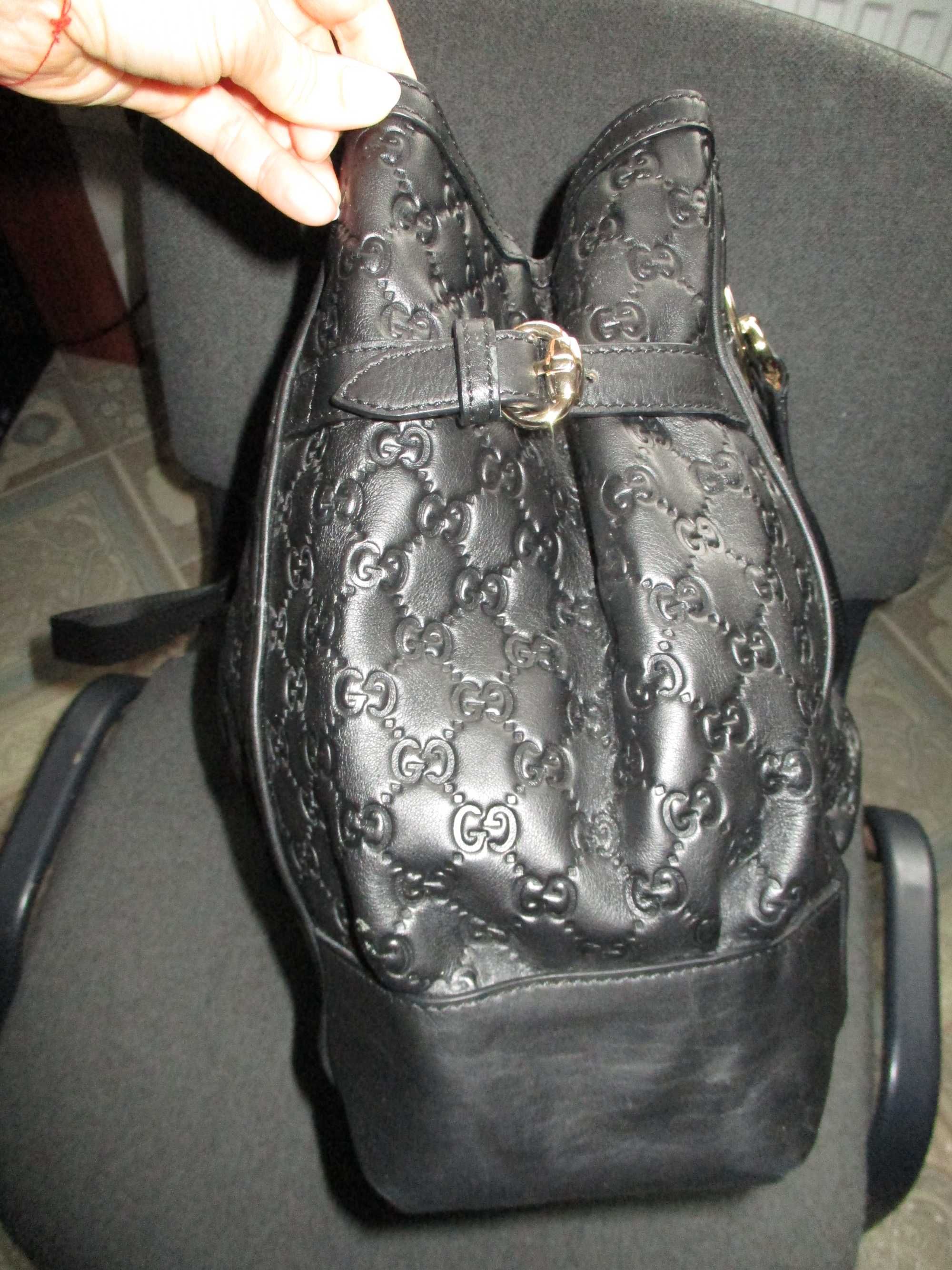 сумка Authentic Gucci Leather bag