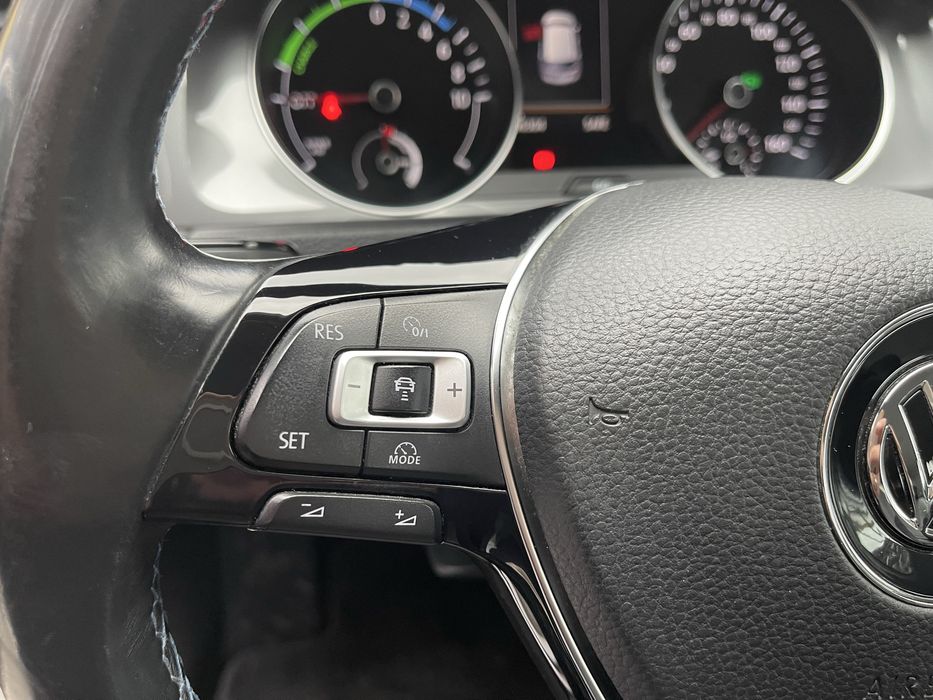 Volkswagen e-Golf