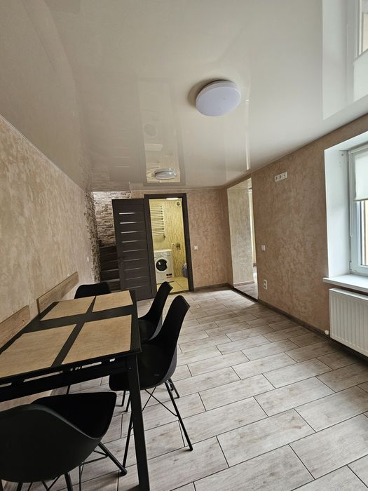 Сучасні двокімнатні апартаменти у Кам'янець-Подільському!