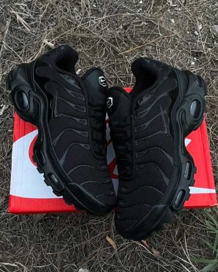 Buty Trampk Nike Air Max TN Black R.45