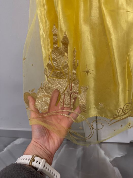 Strój karnawałowy królewna Śnieżka 104