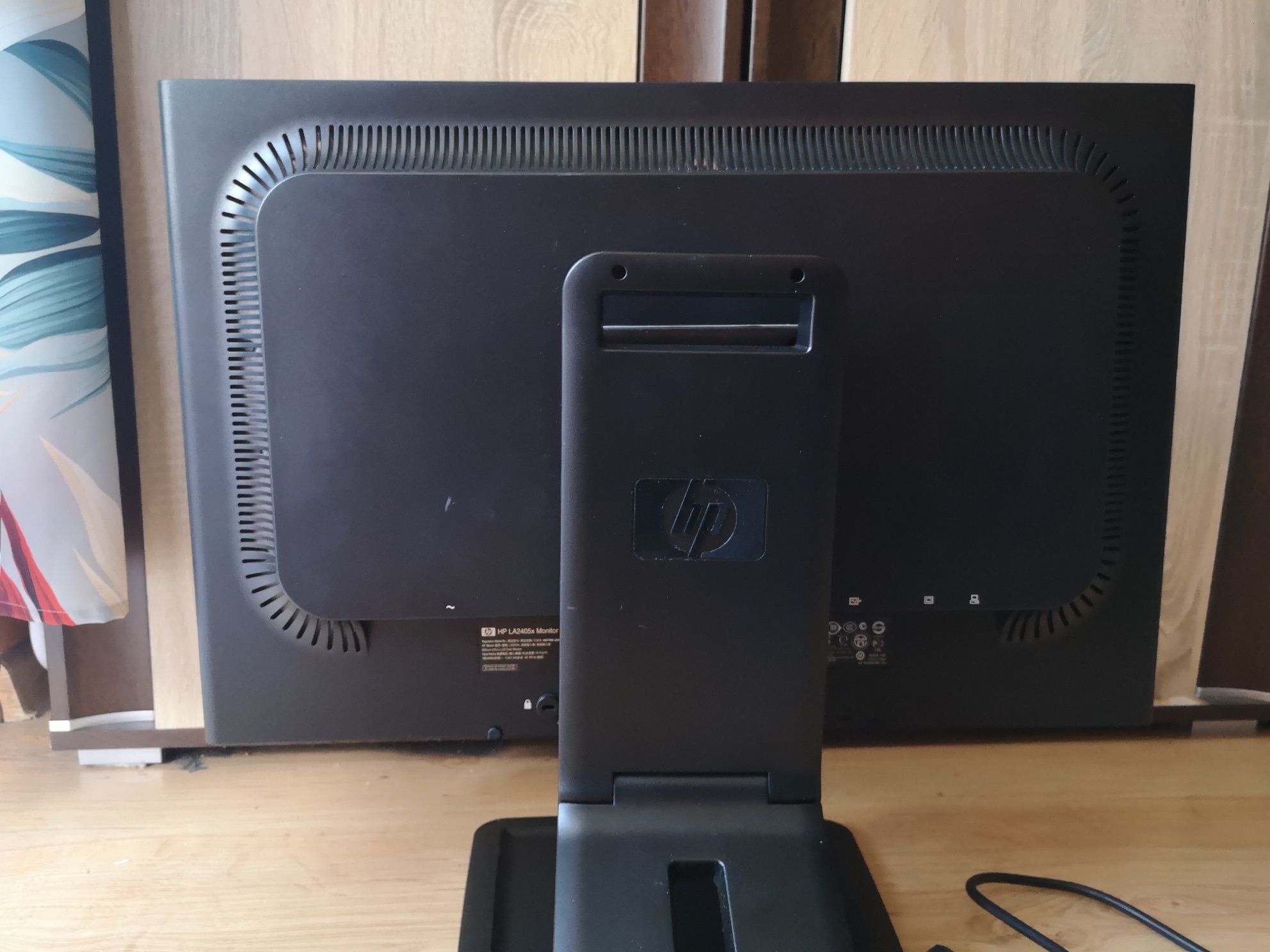 Monitor HP LA2405x 24 cale Led płaski