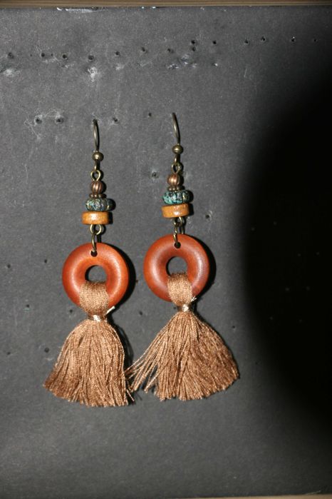 Brincos Handmade em Madeira