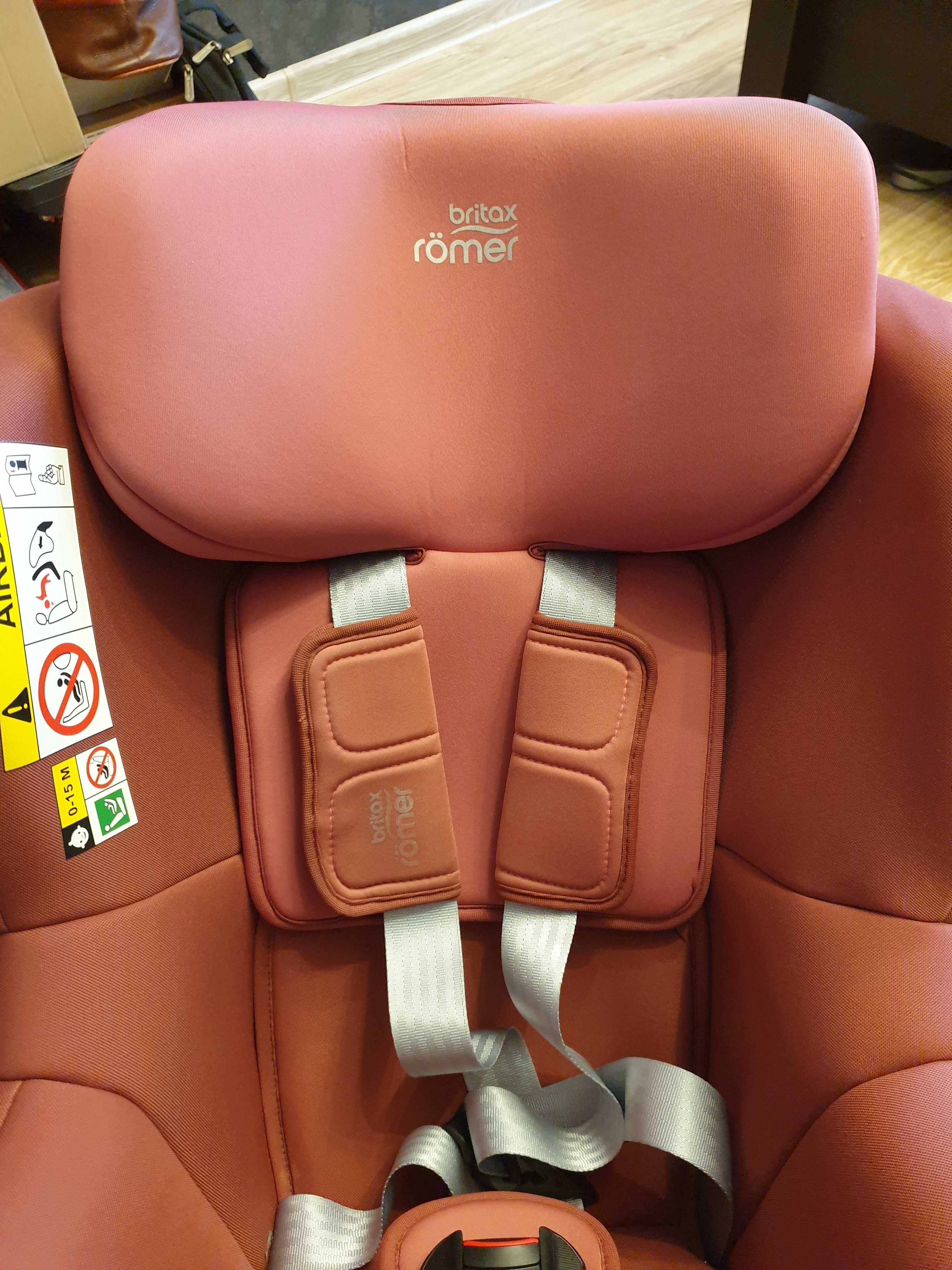 Britax Römer DUALFIX M i-SIZE 0-18 kg