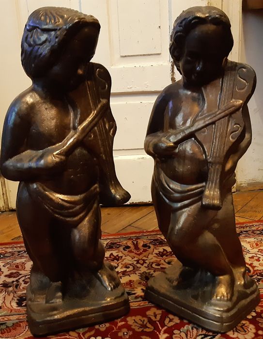 Duży Anioł grający na skrzypcach 66 cm