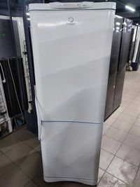 Холодильник Indesit C132G.016 бу РОБОЧИЙ Доставка