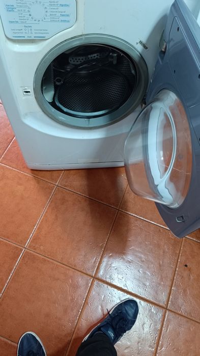 Máquina de lavar roupa Ariston hotpoint