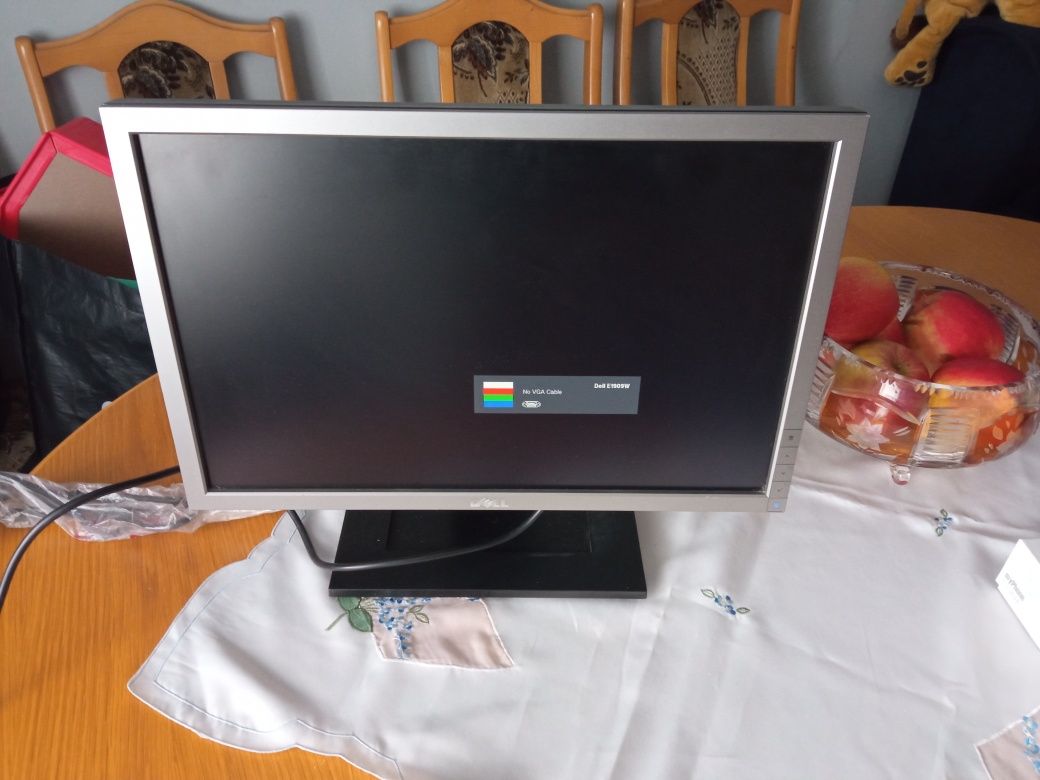 Dell monitor 19 cali stan bdb Tanio OKAZJA