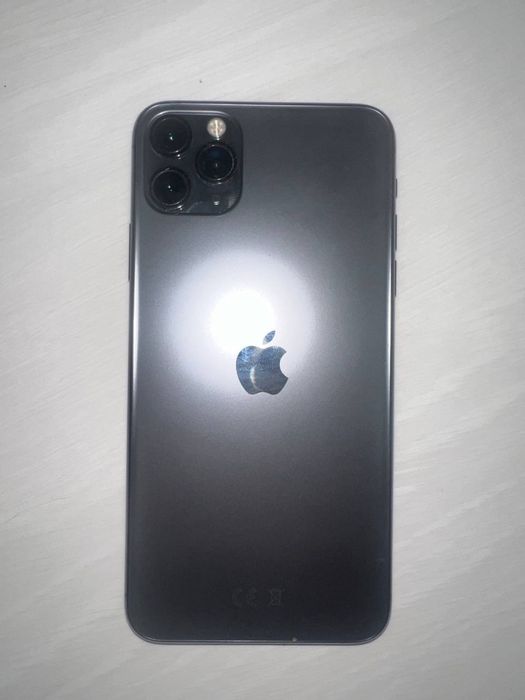 Продається iPhone 11 pro max