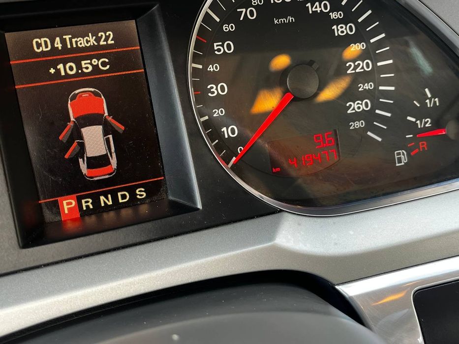 Продам Ауді A6 C6 3,0