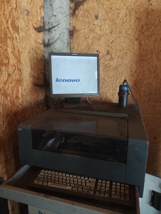 Podnośnik  4 kolumnowy + geometria samochodowa / zestaw