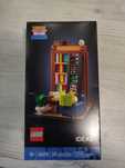 Конструкор LEGO 40698 Books Are My Passion – набір для книголюбів!