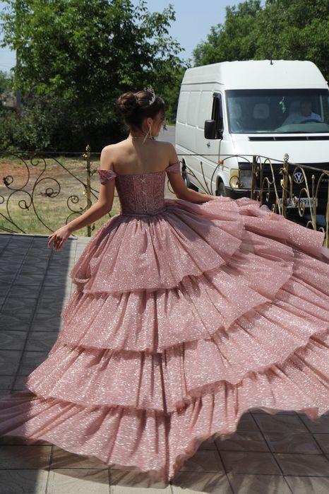 Випускне плаття (трансформер)