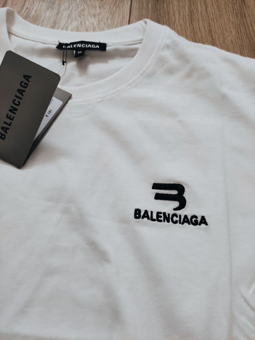 BALENCIAGA świetny męski T-shirt rozmiar XXXL