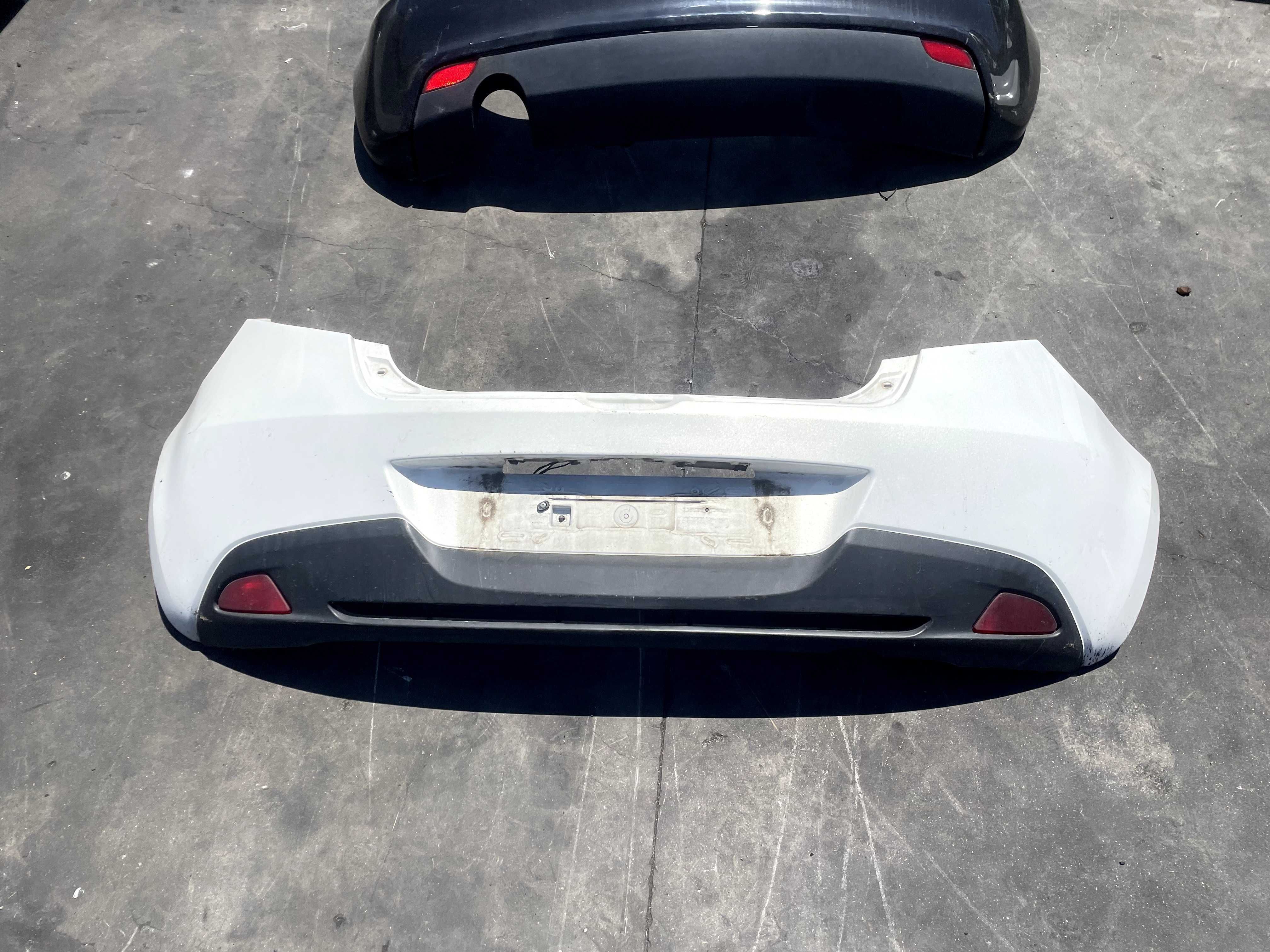 Mazda 2 II DE Kompletny zderzak tylny tył