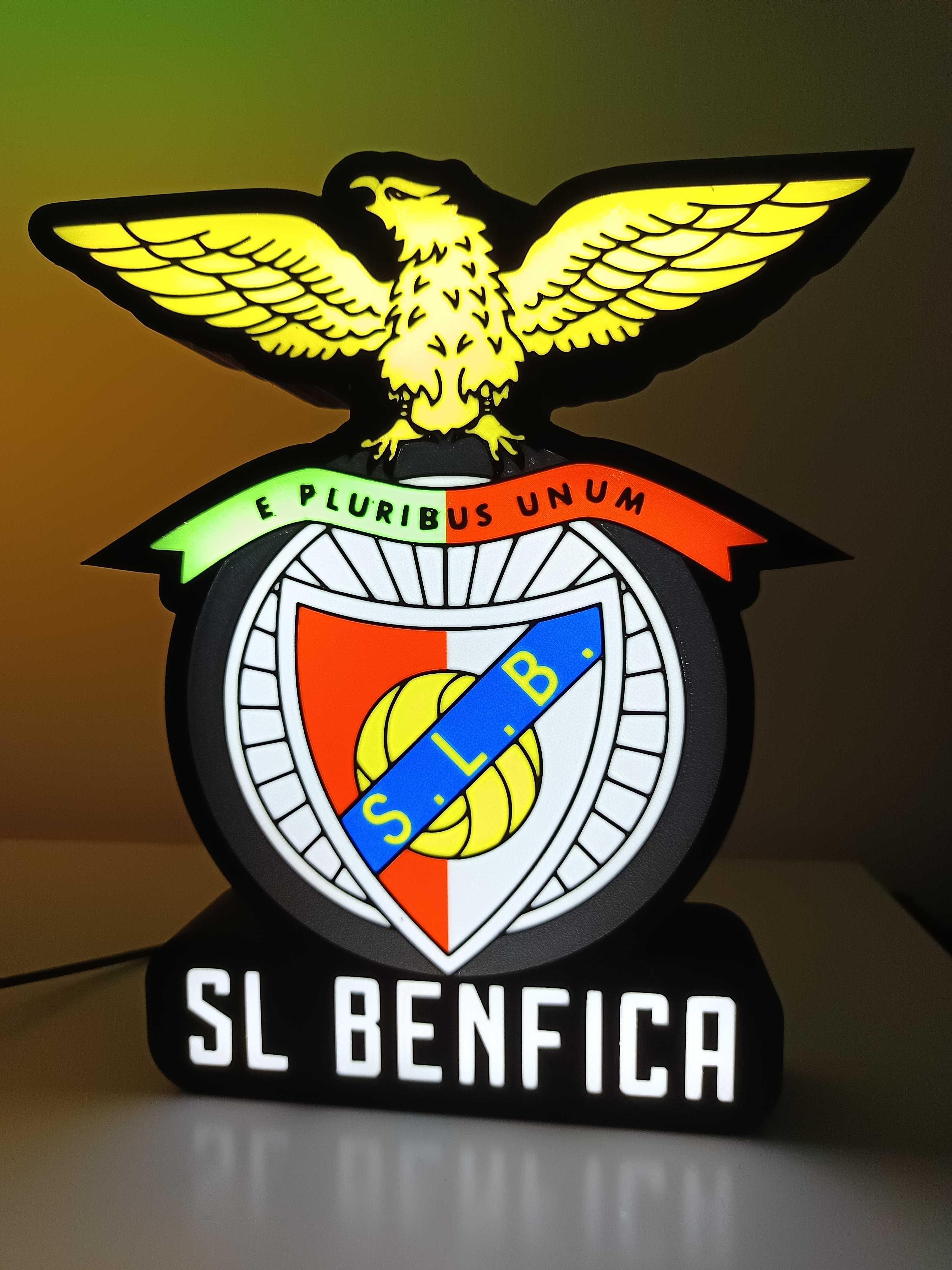 Candeeiro com o emblema do teu clube promoção