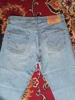 Jeansy Levis 501 W33 L34, nie noszone.