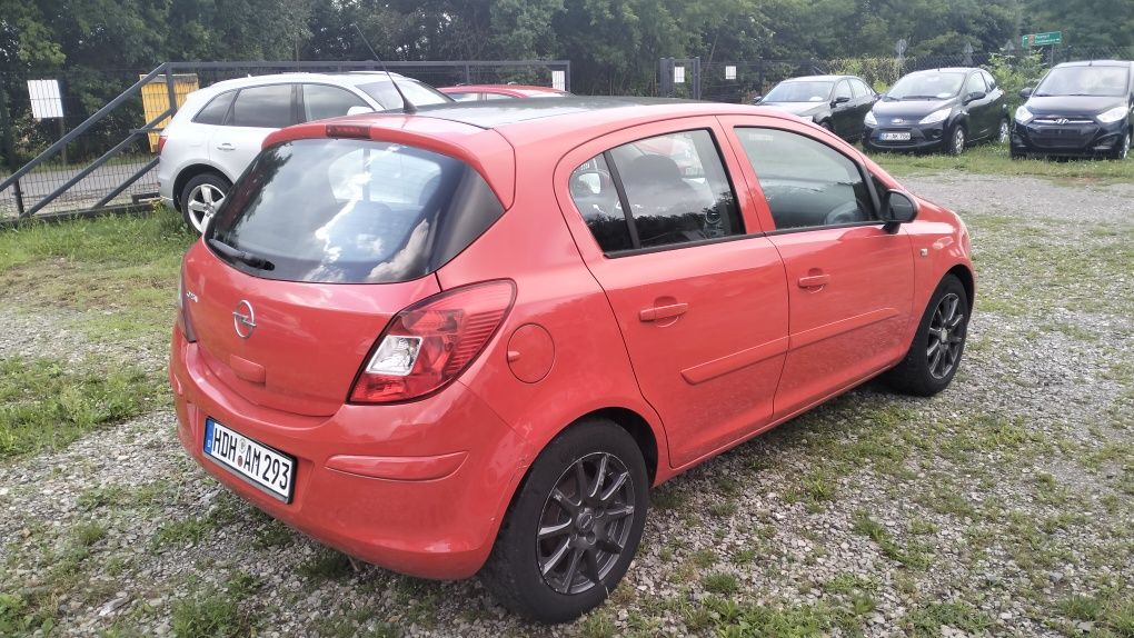 Opel Corsa 1.4 benzyna GAZ. Niemcy