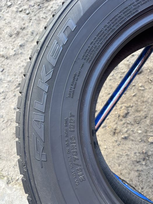 215/70/16 R16 Falken Eurowinter HS439 зима 2 шт