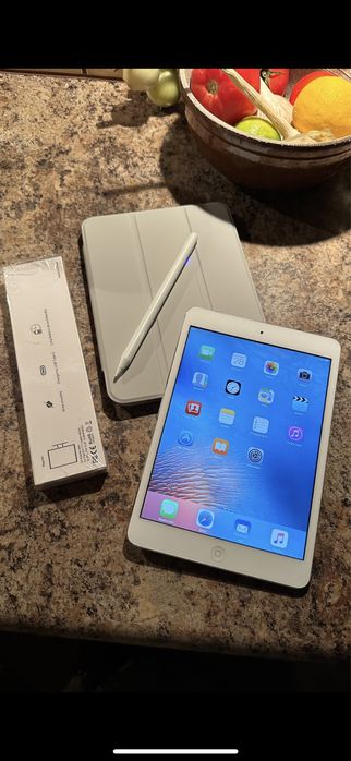 Tablet iPad Apple - stan idealny